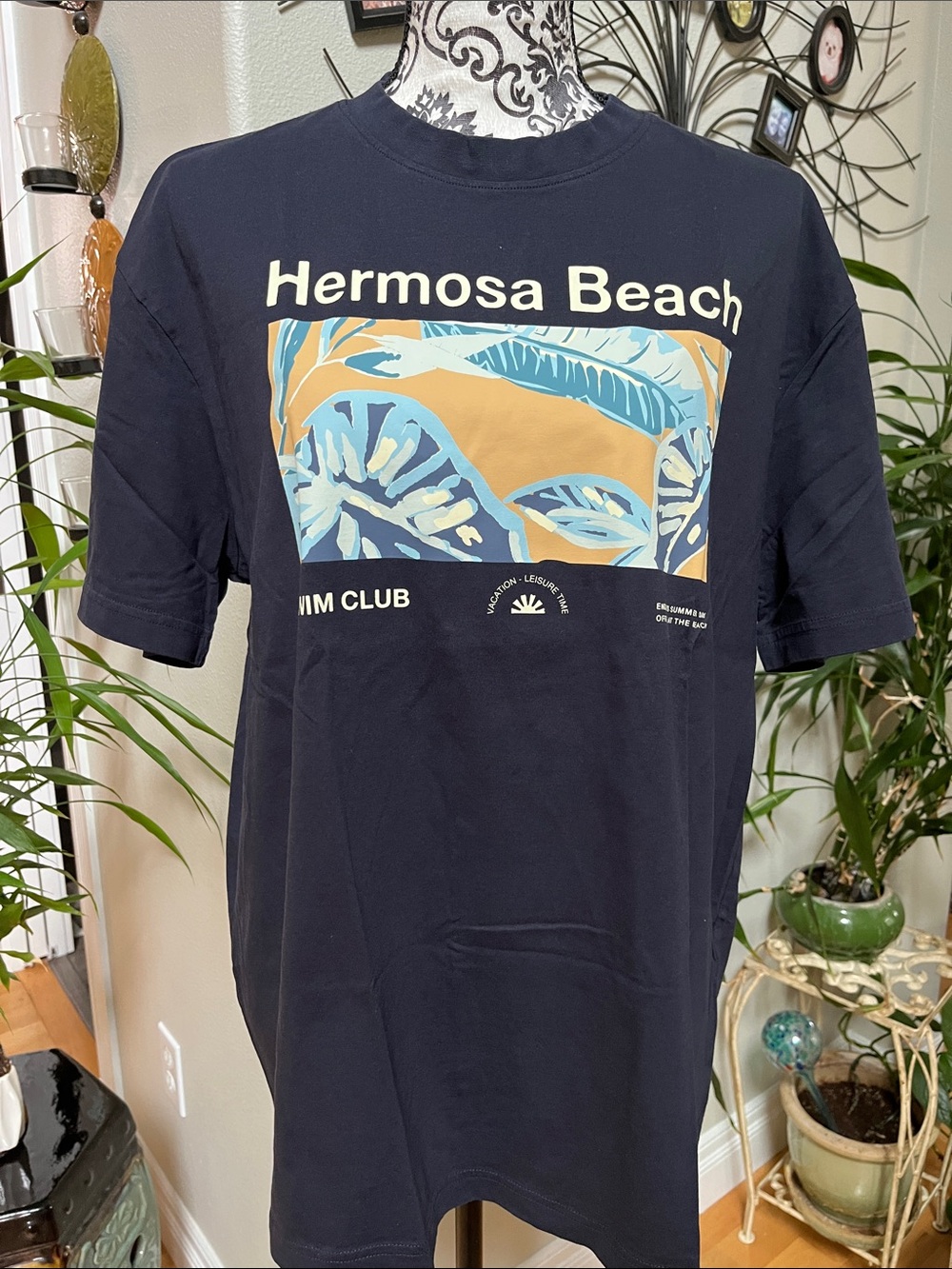 Men’s Relaxed Fit Graphic Short Sleeve Tee - Navy